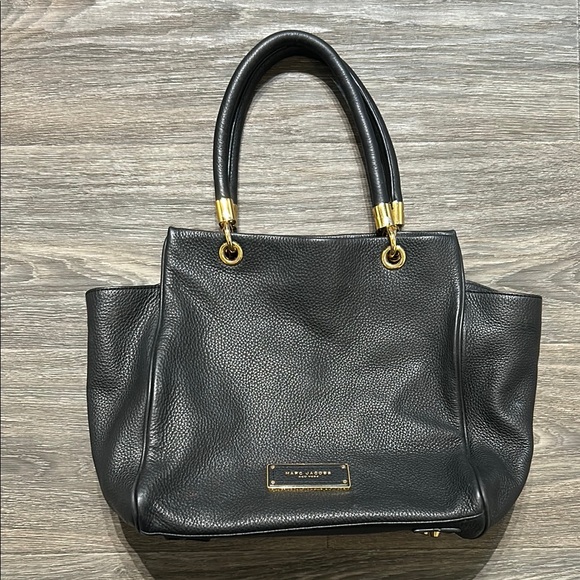 Marc by Marc Jacobs Tote Bag Too Hot To Handle Bentley Black Pebbled Leather - Picture 1 of 15